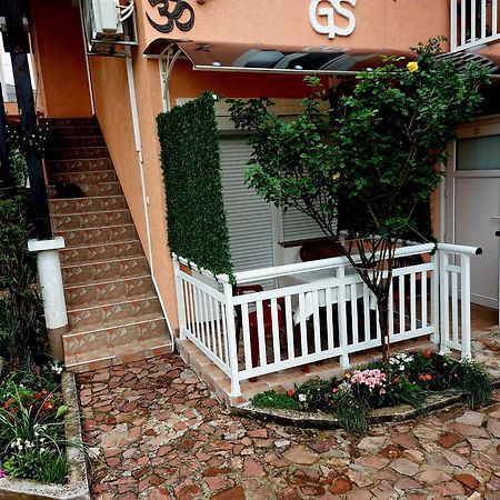 Apartmani Gs ***** Zavidovici Exterior foto